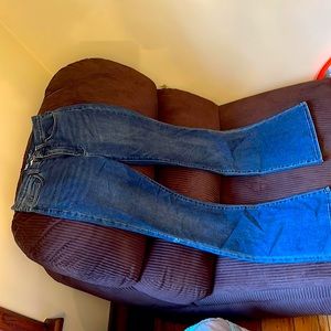 Women’s size 6 Tall bell bottom jeans